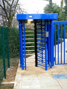 Access Control Roll Gate